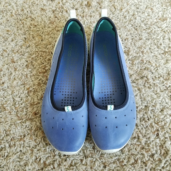 ecco women's biom life ballerina sneaker